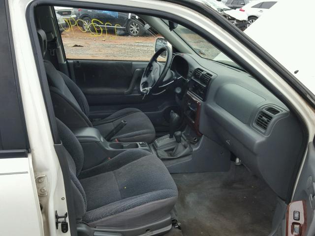 4S6CM58WXW4406539 - 1998 HONDA PASSPORT E WHITE photo 5