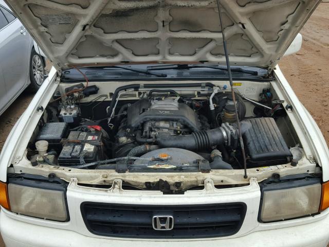 4S6CM58WXW4406539 - 1998 HONDA PASSPORT E WHITE photo 7