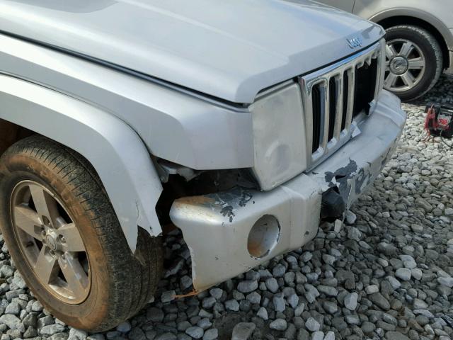 1J8HG48N27C530039 - 2007 JEEP COMMANDER SILVER photo 10