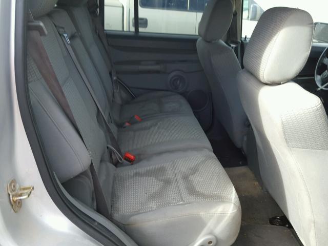 1J8HG48N27C530039 - 2007 JEEP COMMANDER SILVER photo 6