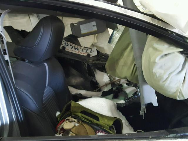 JTNB11HK9J3028053 - 2018 TOYOTA CAMRY L SILVER photo 5