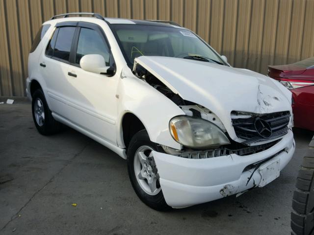 4JGAB54E2YA190774 - 2000 MERCEDES-BENZ ML 320 WHITE photo 1