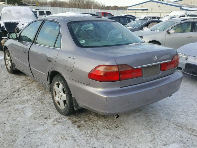 1HGCG1652YA094357 - 2000 HONDA ACCORD EX GRAY photo 3