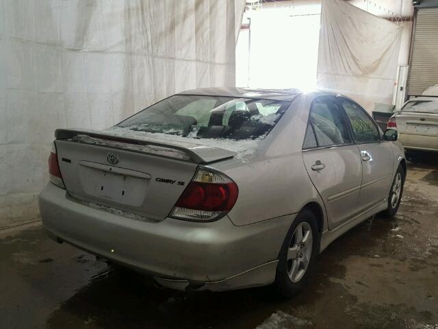 4T1BE32K65U613097 - 2005 TOYOTA CAMRY LE SILVER photo 4