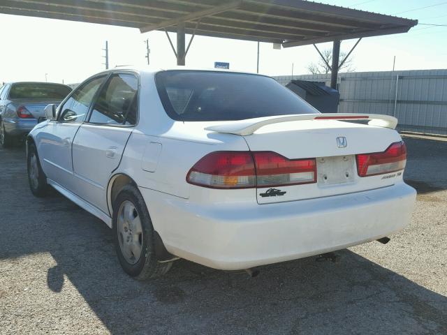 1HGCG16562A048764 - 2002 HONDA ACCORD EX WHITE photo 3