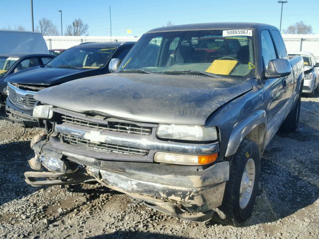 2GCEK19T8Y1253473 - 2000 CHEVROLET SILVERADO SILVER photo 2