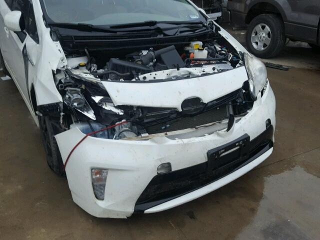 JTDKN3DU4C5528494 - 2012 TOYOTA PRIUS WHITE photo 9