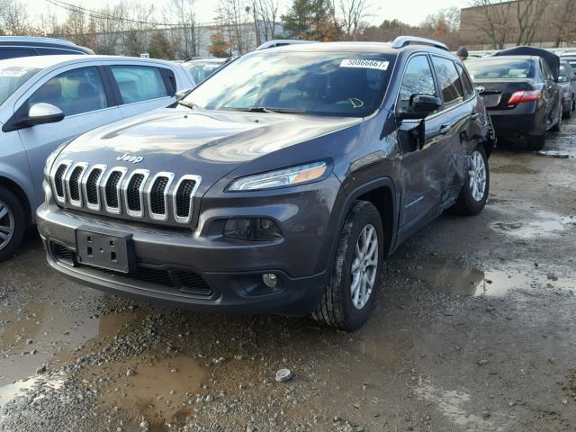 1C4PJMCB3HW582443 - 2017 JEEP CHEROKEE L GRAY photo 2