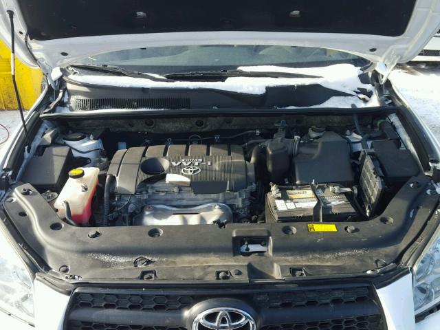 JTMBF4DV8A5027391 - 2010 TOYOTA RAV4 WHITE photo 7