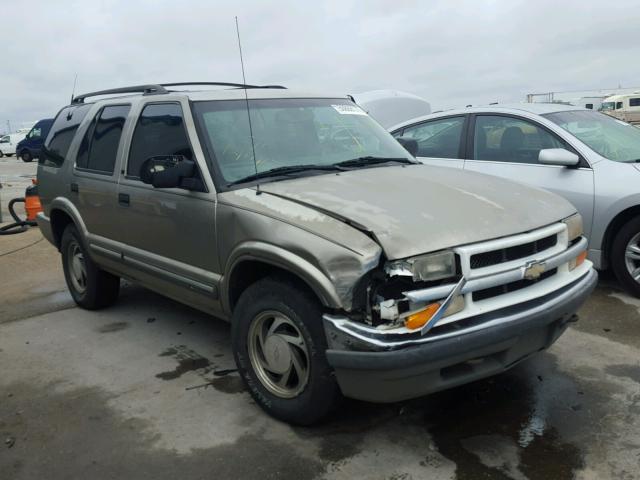 1GNDT13W012120490 - 2001 CHEVROLET BLAZER TAN photo 1