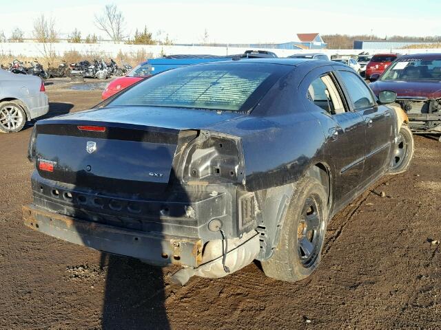 2B3LA43G36H396859 - 2006 DODGE CHARGER SE BLACK photo 4