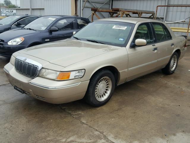 2MEFM75W3YX734504 - 2000 MERCURY GRAND MARQ BEIGE photo 2