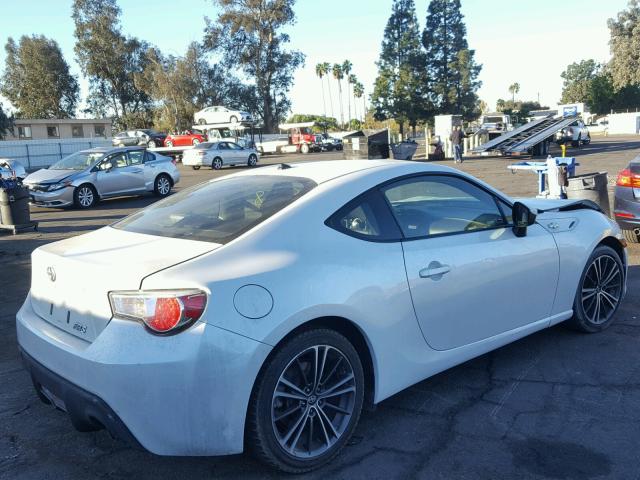 JF1ZNAA14D2714364 - 2013 TOYOTA SCION FR-S WHITE photo 4