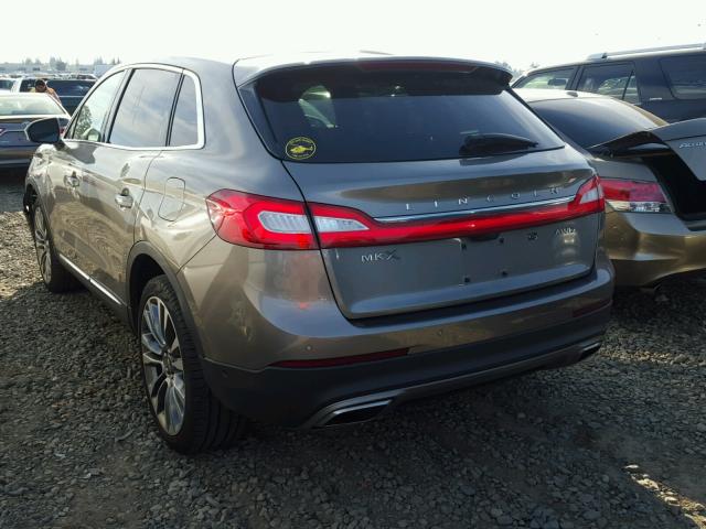 2LMPJ8LR7GBL29985 - 2016 LINCOLN MKX RESERV GRAY photo 3