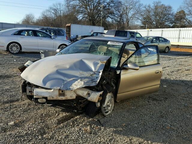 1G8ZH1279VZ126340 - 1997 SATURN SC2 GOLD photo 2