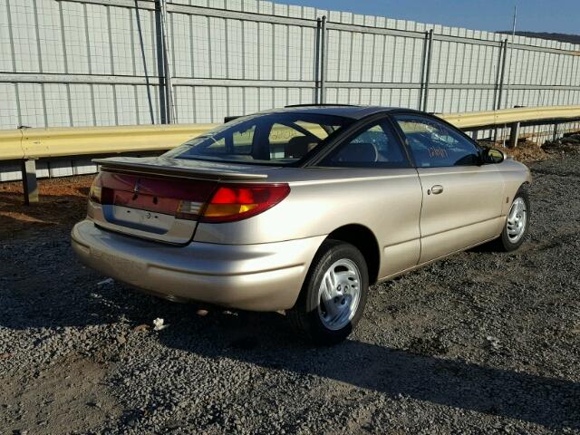 1G8ZH1279VZ126340 - 1997 SATURN SC2 GOLD photo 4