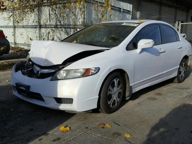 JHMFA36209S000842 - 2009 HONDA CIVIC HYBR WHITE photo 2