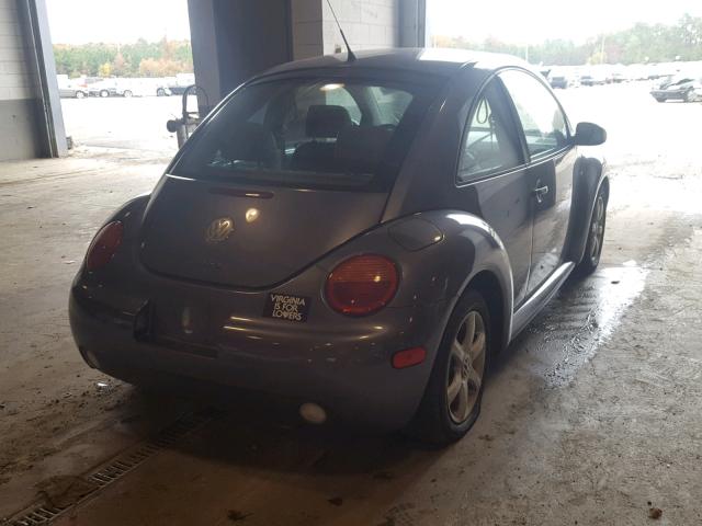 3VWCD31C24M406194 - 2004 VOLKSWAGEN NEW BEETLE 银色 照片 4