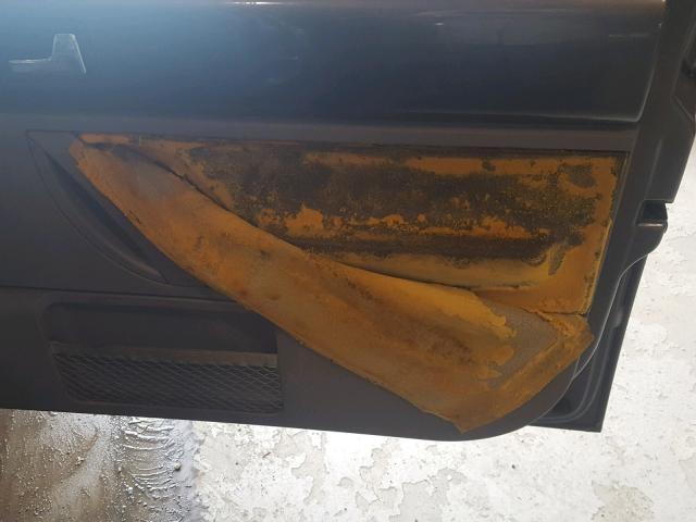 3VWCD31C24M406194 - 2004 VOLKSWAGEN NEW BEETLE 银色 照片 9