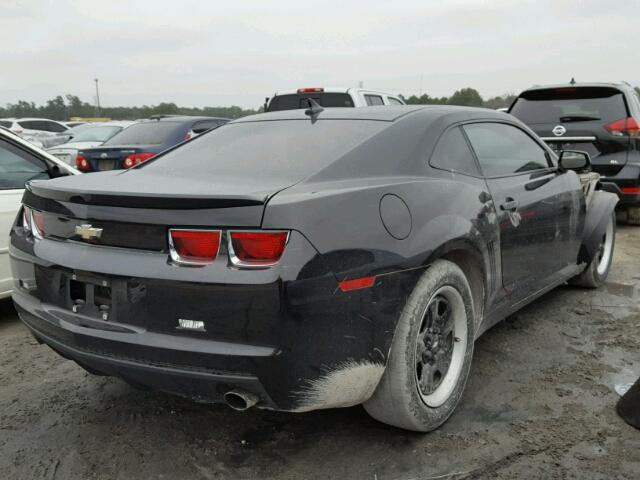 2G1FA1E37D9207392 - 2013 CHEVROLET CAMARO LS BLACK photo 4