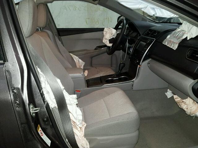 4T1BF1FK9GU502719 - 2016 TOYOTA CAMRY LE ნაცრისფერი ფოტო 5