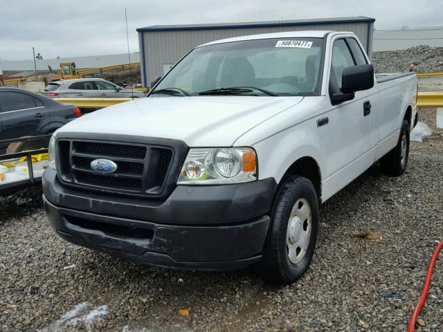 1FTRF12258KD52422 - 2008 FORD F150 WHITE photo 2