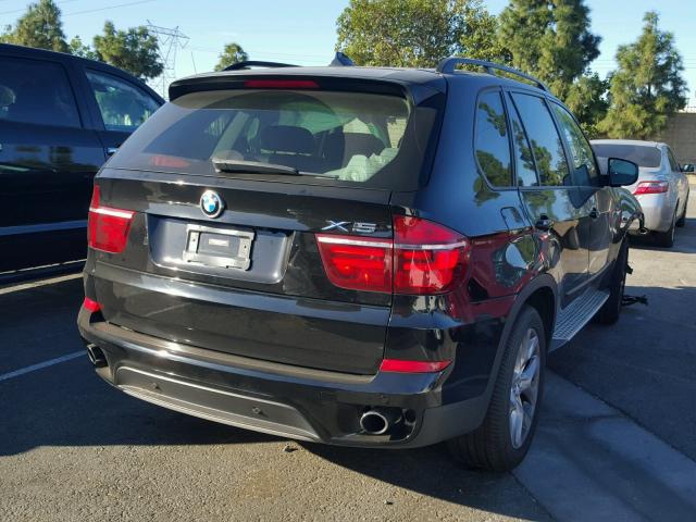 5UXZV4C53CL987217 - 2012 BMW X5 XDRIVE3 BLACK photo 4