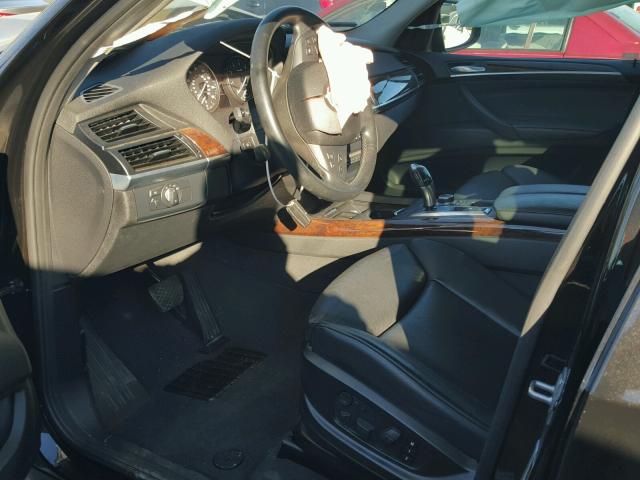 5UXZV4C53CL987217 - 2012 BMW X5 XDRIVE3 Սև լուսանկար 5