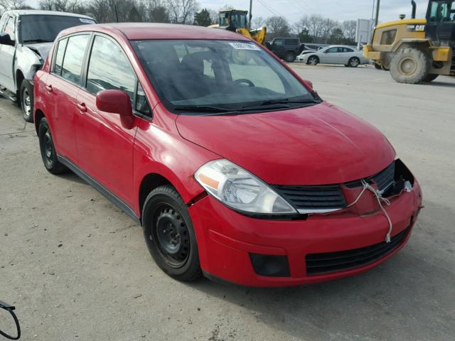 3N1BC13E49L440917 - 2009 NISSAN VERSA S RED photo 1