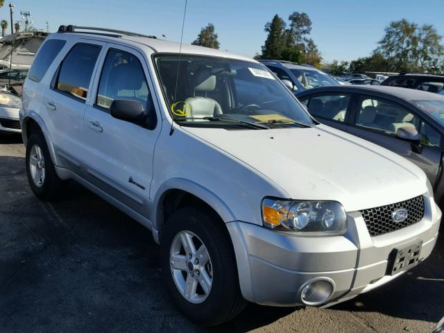 1FMCU95H76KA69409 - 2006 FORD ESCAPE HEV WHITE photo 1