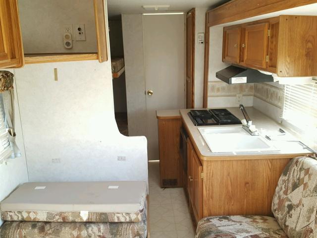 1ED2X2728Y5336457 - 2000 FLET WILDERNESS WHITE photo 6