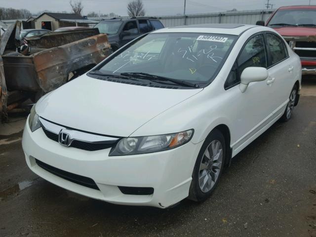 19XFA1F88AE054116 - 2010 HONDA CIVIC EX WHITE photo 2