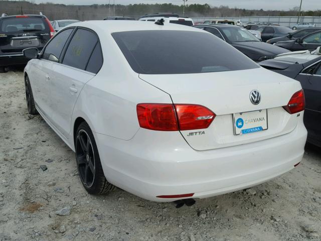 3VWD07AJXEM239686 - 2014 VOLKSWAGEN JETTA SE WHITE photo 3