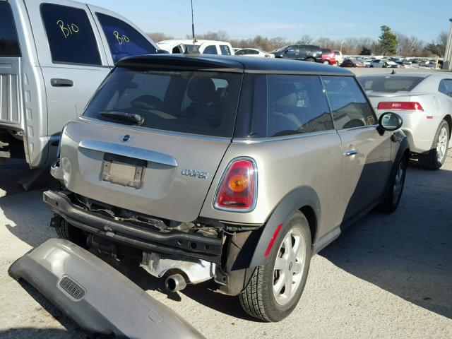 WMWMF33589TT68900 - 2009 MINI COOPER SILVER photo 4