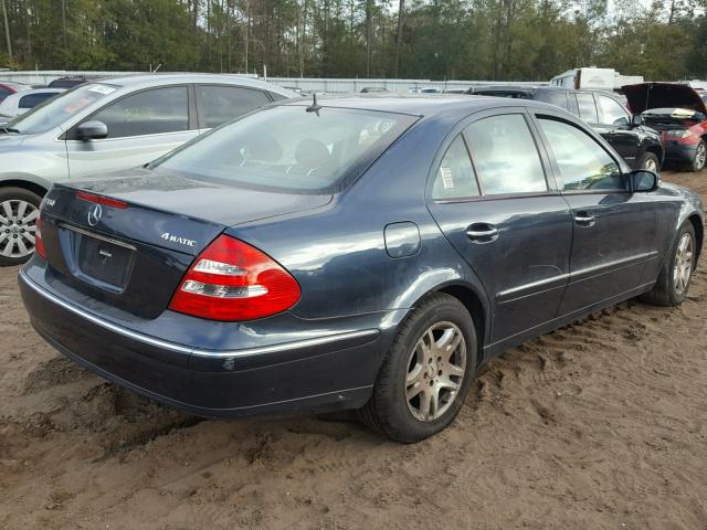 WDBUF87J96X183846 - 2006 MERCEDES-BENZ E 350 4MAT BLUE photo 4