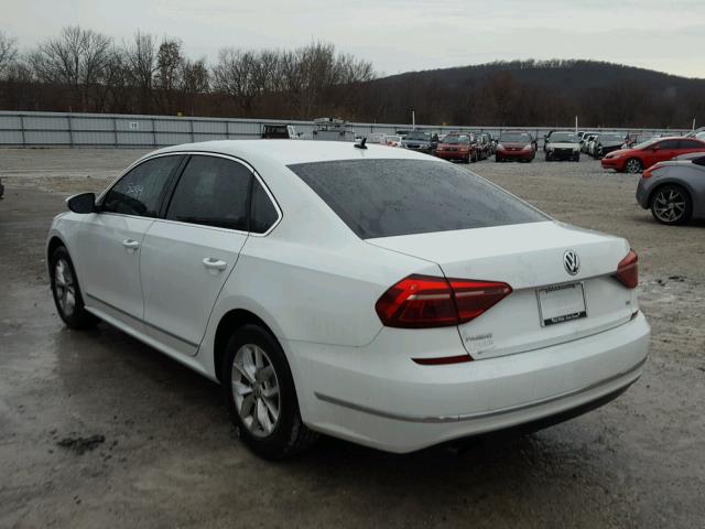 1VWAT7A35HC043818 - 2017 VOLKSWAGEN PASSAT S Blanco foto 3