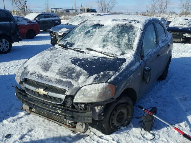 KL1TG55677B185821 - 2007 CHEVROLET AVEO LT GRAY photo 2