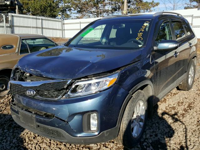 5XYKT4A66EG534051 - 2014 KIA SORENTO LX BLUE photo 2