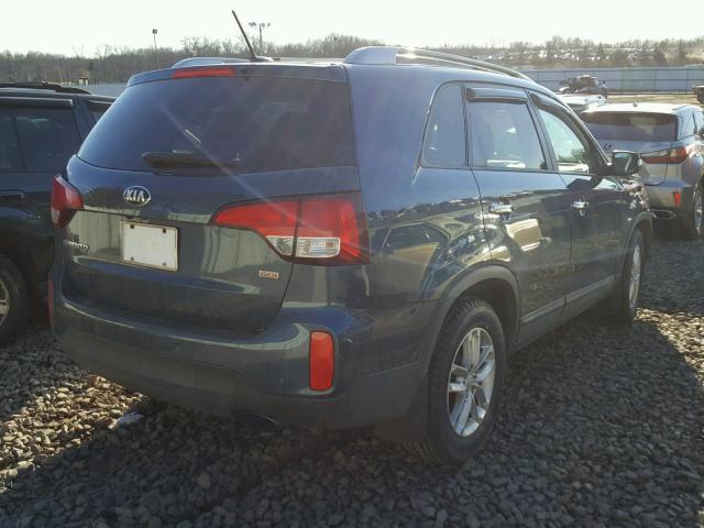 5XYKT4A66EG534051 - 2014 KIA SORENTO LX BLUE photo 4