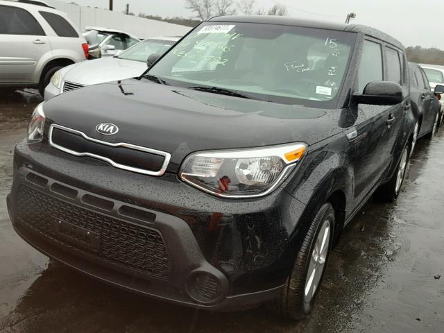 KNDJN2A26F7805826 - 2015 KIA SOUL BLACK photo 2