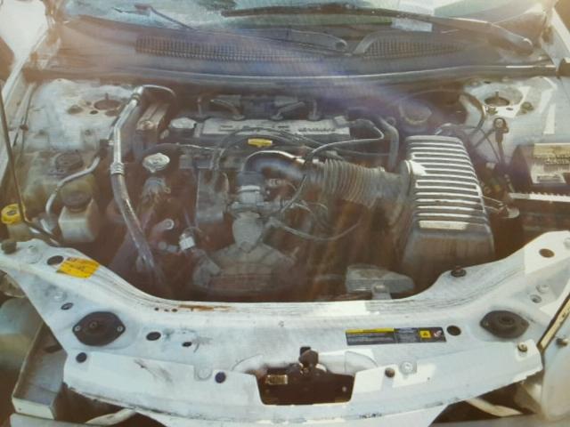 1C3EL46X94N381563 - 2004 CHRYSLER SEBRING LX WHITE photo 7