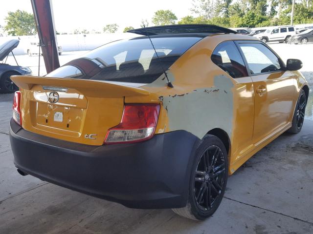JTKJF5C74C3023687 - 2012 TOYOTA SCION TC 黄色 照片 4