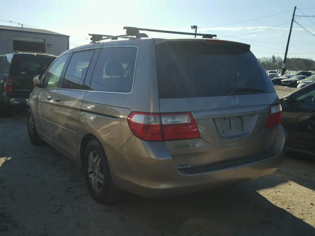 5FNRL38606B421574 - 2006 HONDA ODYSSEY EX GOLD photo 3