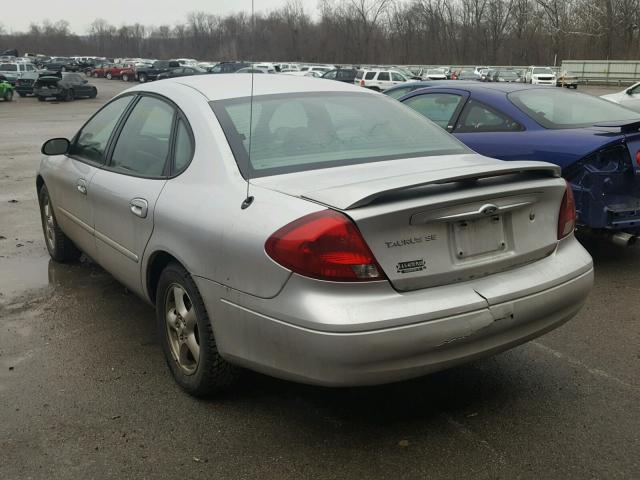 1FAFP53U03A129846 - 2003 FORD TAURUS SE SILVER photo 3