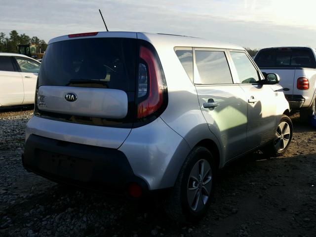 KNDJN2A25E7721303 - 2014 KIA SOUL SILVER photo 4