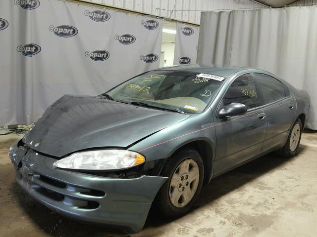 2B3AD46R22H111834 - 2002 DODGE INTREPID S GREEN photo 2