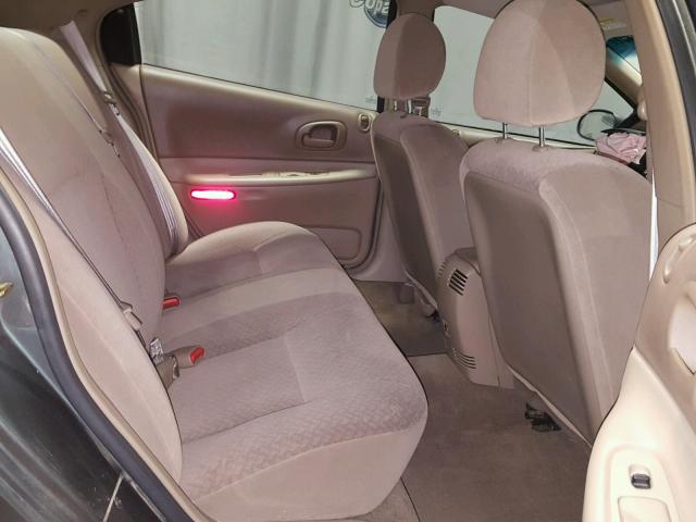 2B3AD46R22H111834 - 2002 DODGE INTREPID S GREEN photo 6