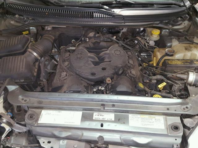 2B3AD46R22H111834 - 2002 DODGE INTREPID S GREEN photo 7