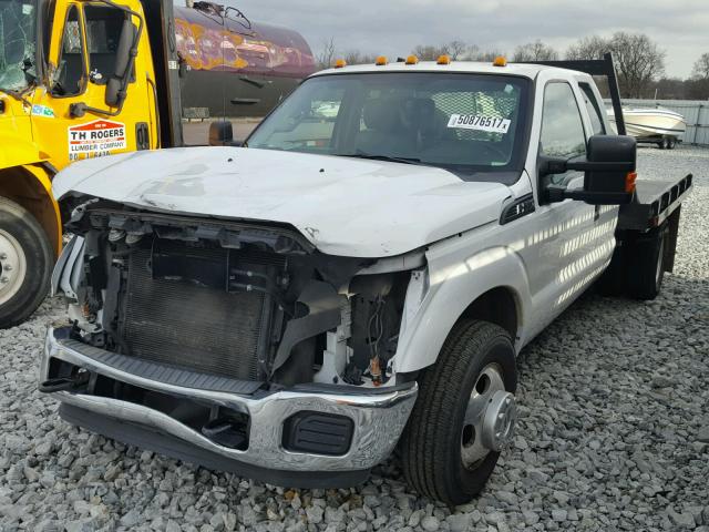 1FD8X3G63EEA08920 - 2014 FORD F350 SUPER WHITE photo 2