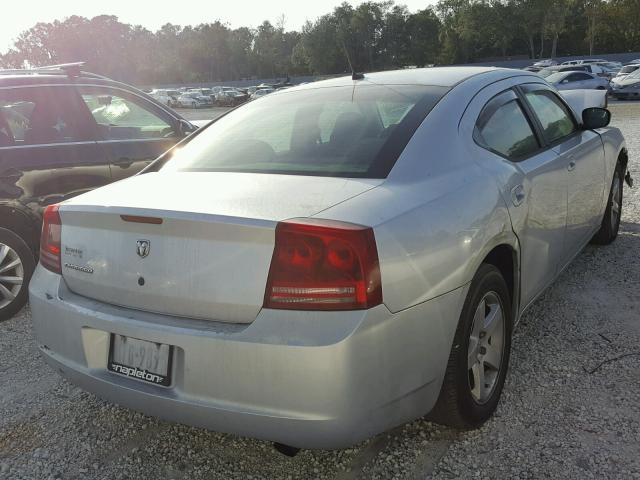 2B3KA43G08H181079 - 2008 DODGE CHARGER SILVER photo 4